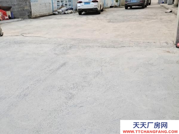 湘西市吉首速凍食品廠房 位于曙光村有棟自建樓房出租,出租一至三樓