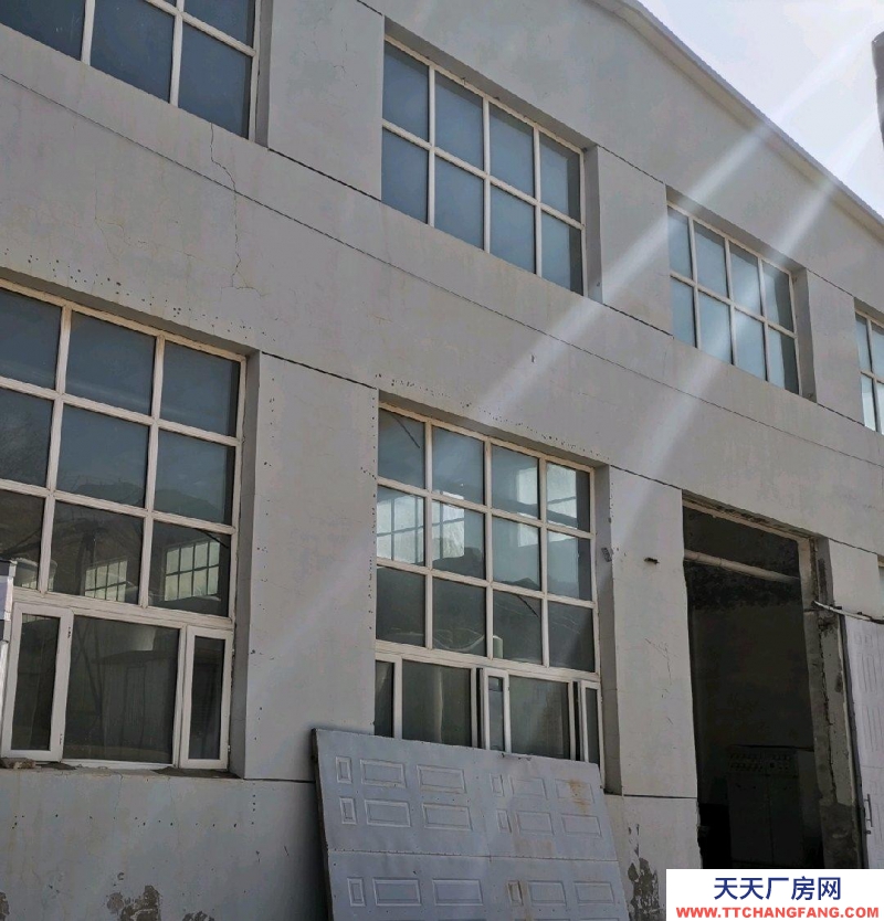 張家口 橋西 (出租) 倉庫三間，1000+200+300平方米，可整租可分租。