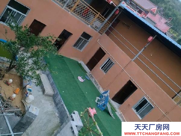 湘西市吉首機(jī)加工廠房  通車 水電網(wǎng)絡(luò)齊全 兩層