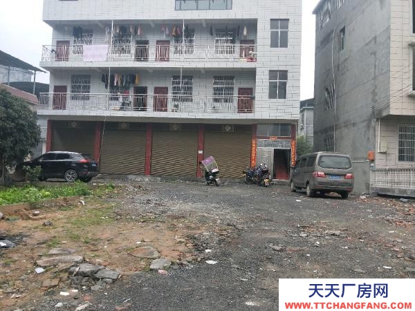 湘西市龍山資倉庫 環城路順豐快遞背后四個門面（有房屋岀租）