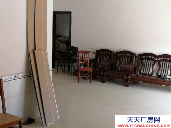 張家界市永定機加工廠房  交通便利門面寬敞優價出租