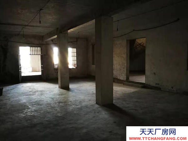 張家界市永定機加工廠房 交通便利門面寬敞優價出租