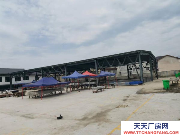 張家界市永定肉制品廠房  出租官坪農(nóng)貿(mào)市場(chǎng)及標(biāo)桿社