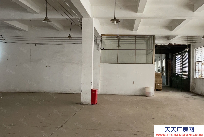 金華市武義(出租) 武義泉溪出租廠房一樓12000平方已經(jīng)騰空馬上交付使用珠寶加工 倉(cāng)儲(chǔ) 充電樁