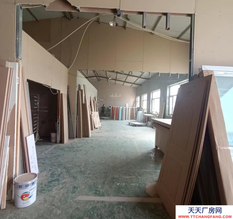 (出租) 和林格爾乳制品廠廠房800平米出租，水，三相電，環評手續，噴漆手續齊全