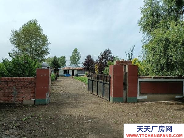 賓縣出售農村大院帶家具廠房