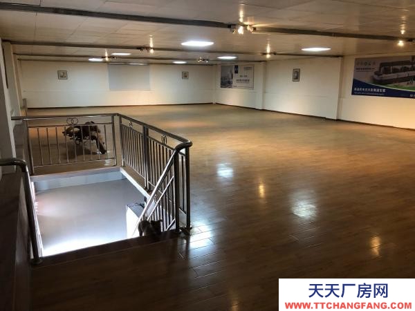 張家界市永定物資倉庫 一樓200平方米，二樓300平方米