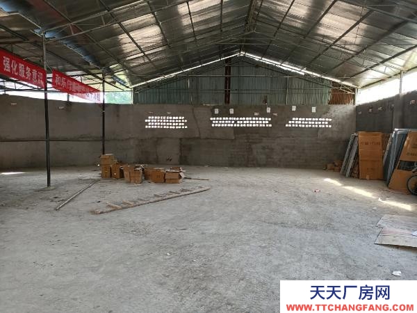 張家界市永定物資倉(cāng)庫(kù) 位于白楊坡汪華玻璃廠處，大面積庫(kù)房出租