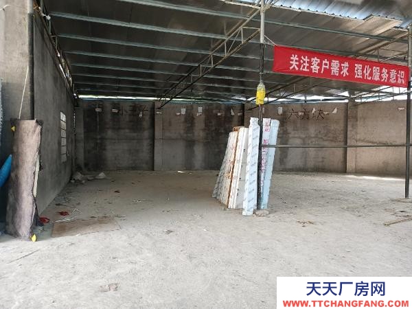 張家界市永定物資倉庫 位于白楊坡汪華玻璃廠處，大面積庫房出租