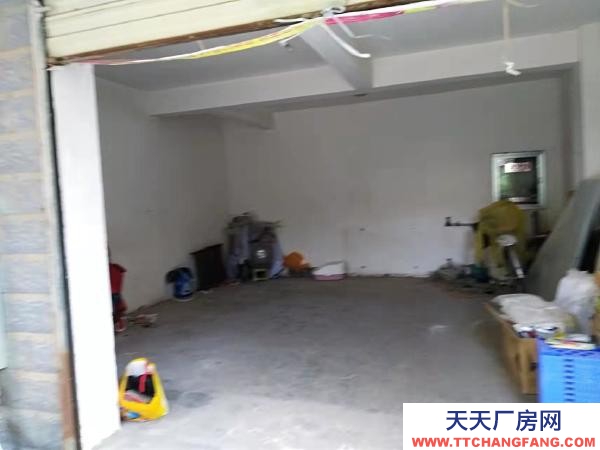 銀川市金鳳物資倉庫 獨立空間，可做倉儲，可停車，門前寬敞進車方便