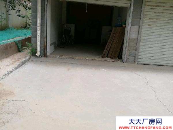 銀川市金鳳物資倉庫  獨(dú)立產(chǎn)權(quán)，單獨(dú)的空間，可做庫房，可車庫