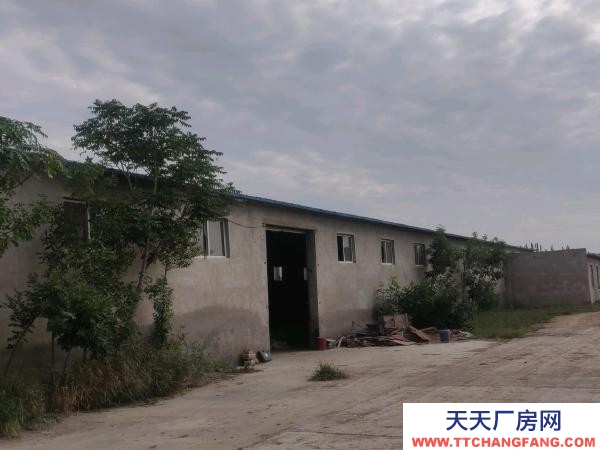 銀川市興慶機加工廠房 掌政鎮(zhèn)。廠房出租，水電齊全，帶住房，隨時可看房