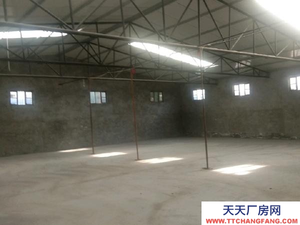 銀川市興慶肉制品廠房 五百平米庫房帶5間住房水電齊全整體出租,房租可議