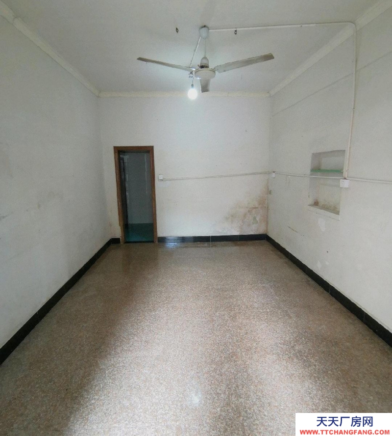 金華市蘭溪(出租) 適合做淘寶、小倉庫、來料加工點(一樓70平)