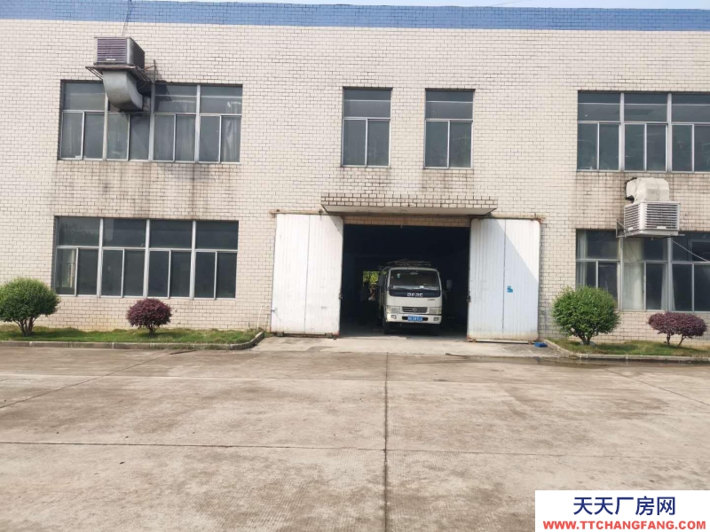 金華市蘭溪(出租) 國道旁地理位置優(yōu)越，倉庫外道路20米寬，裝柜、卸貨方便