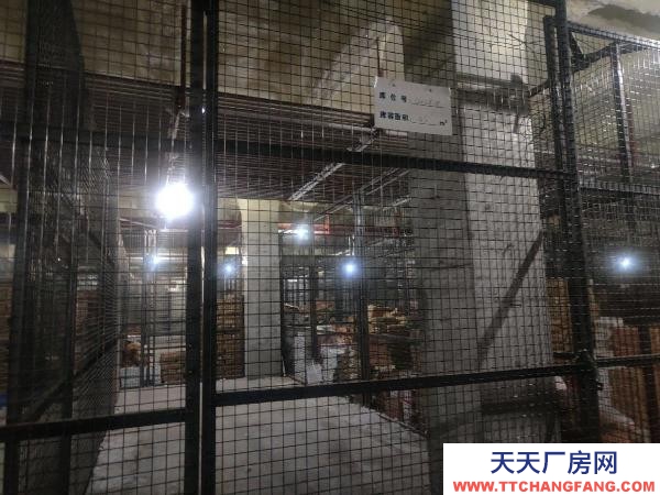 銀川市西夏機加工廠房 倉庫出租冷庫地理位置好有專業團進行管理貨物裝卸工作有專人負責