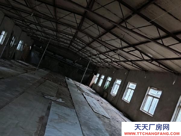 銀川市西夏機(jī)加工廠房  大廠房，高速路口，房租低，交通便利