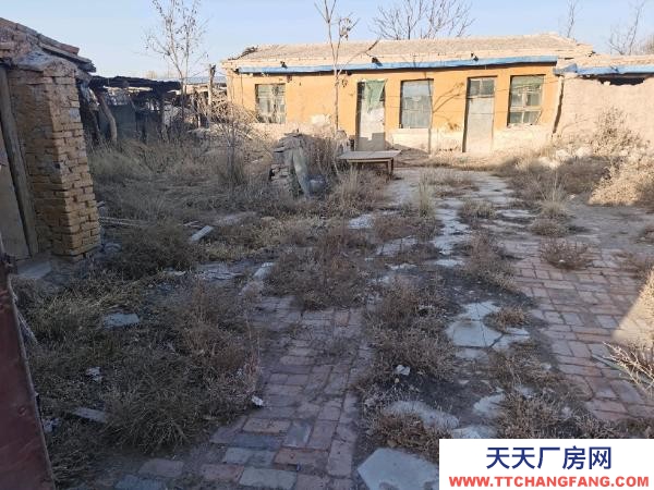 銀川市西夏機加工廠房 平吉堡13隊院子出售