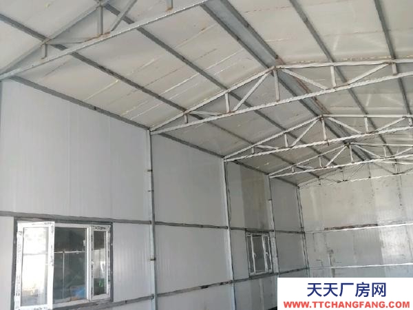 龍沙 庫門高4米能進(jìn)大車，采光好舉架高，可做車間倉(cāng)庫等。