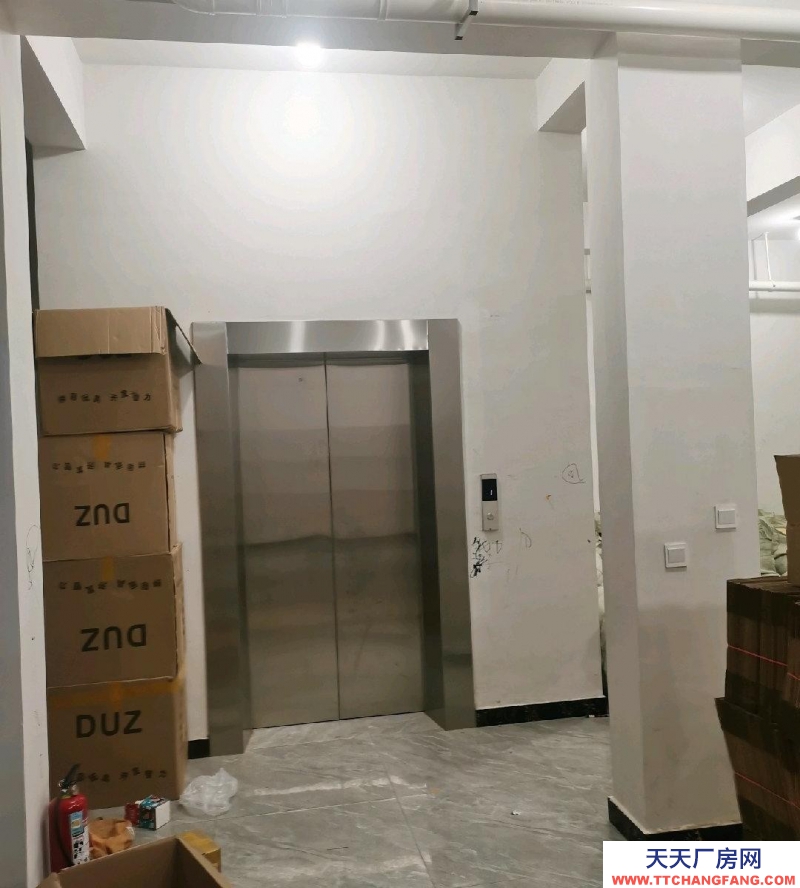 金華市東陽(出租) 帶電梯，干燥干凈，街面房，有停車場，適合做淘寶電商，