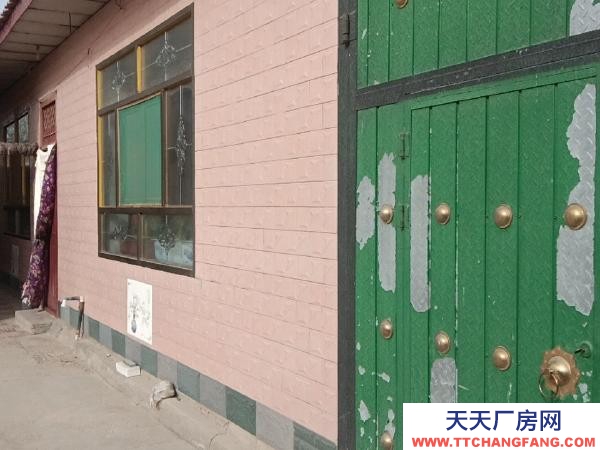 銀川市賀蘭機加工廠房 急用錢,現將自家農村院子出售,可建大棚庫房,需要老板聯系