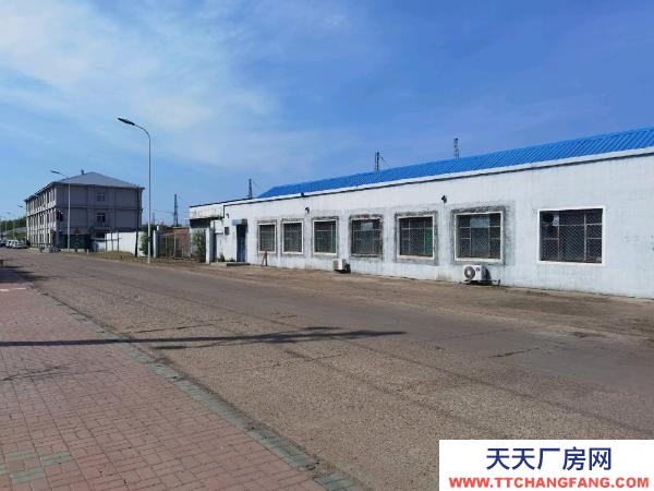 鐵峰適合小型工廠入住，動力電自來水齊全，交通便利。