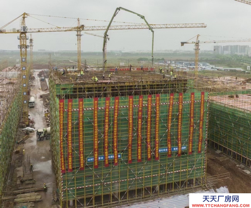 金華市永康(出售) 面對花園,頂樓帶露臺,產權清晰,3噸貨提