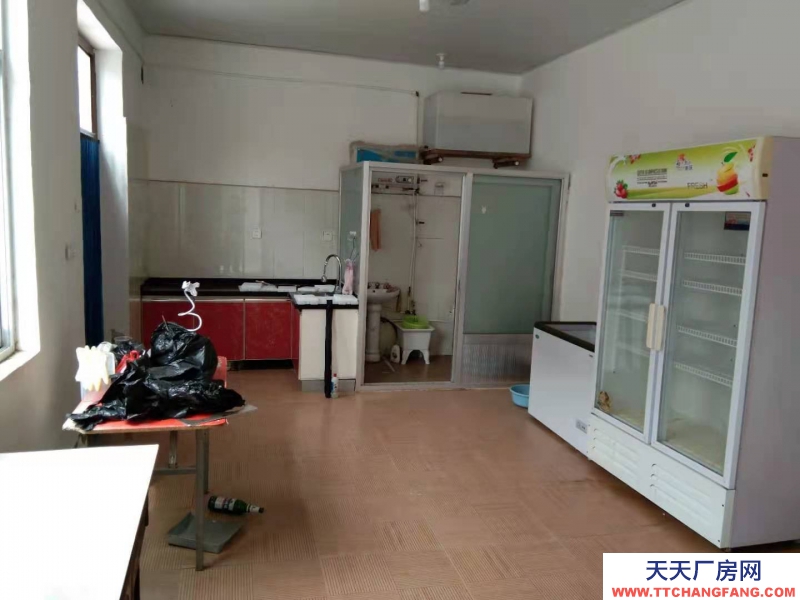 滄州 運河 (出租) 張莊子村房子，人，有廚房衛生間，有車庫，路邊交通便利。