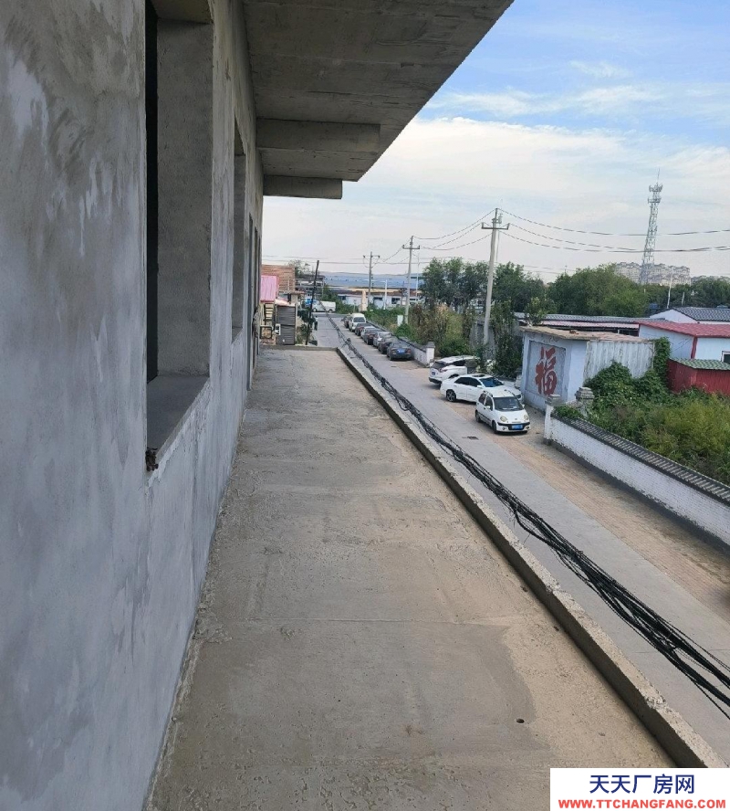 滄州 新華(出租) 東環往東兩公里，交通便利，緊鄰省道，格局隨意改動