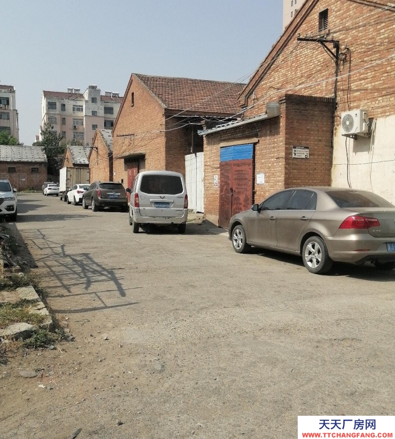 滄州 新華(出租) 市區內，臨近火車站，進出大車方便，物流發貨方便