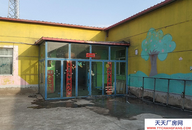 (出租) 土默特右旗廠房出租，水電暖齊全（三相電)。配套大院，停車方便