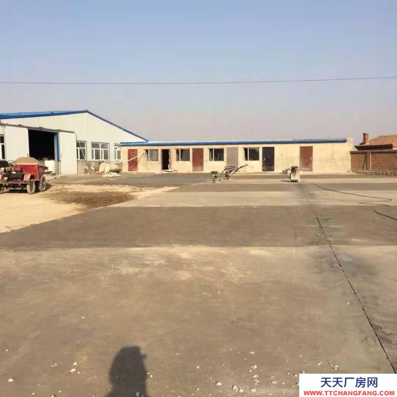 (出售) 包頭固陽草場(chǎng) 有正房9間，東房6間。