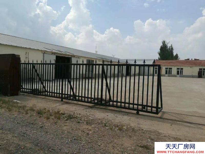 (出售) 赤峰出售（三畝地）廠房 文鐘小學附近有獨門獨院廠房，價格面議。