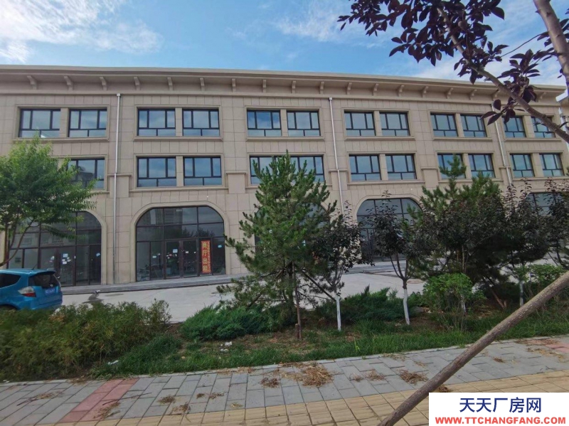 (出租) 赤峰食品廠 鋼結構廠房，辦公樓，商廳，設施齊全，進車方便，交通便利