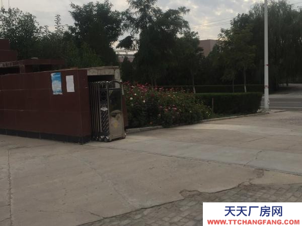 銀川市靈武機加工廠房 靈武廠房庫房出售，靈武創業孵化園辦公樓 廠房 占地5畝！