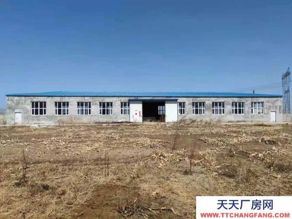 富裕總面積1萬平，糧食加工廠房750平，住宅350平。