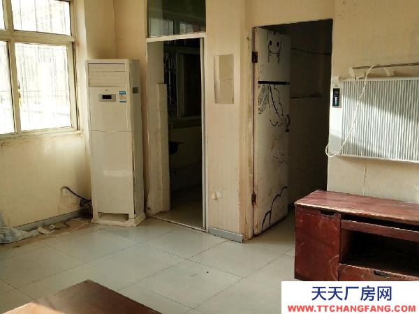 吳忠市利通物資倉庫  人可做小家電，百貨等庫房用