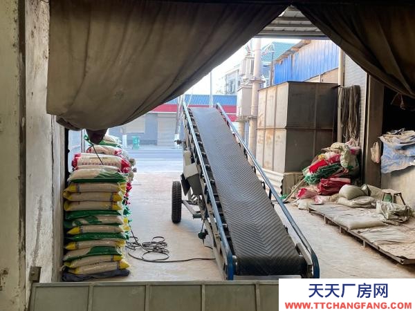 吳忠市青銅峽機加工廠房 加工企業(yè)大概有2000平，機器設備，運輸車輛，還有倉庫