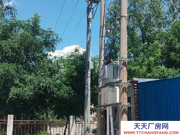 石嘴山市大武口加工廠房  有大型變壓器，有辦公樓，有倉庫，可分租