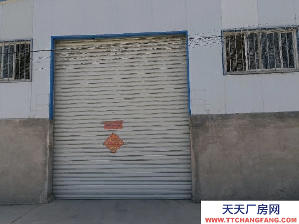 中衛市沙坡頭物資倉庫 倉庫水電齊全，交通方便