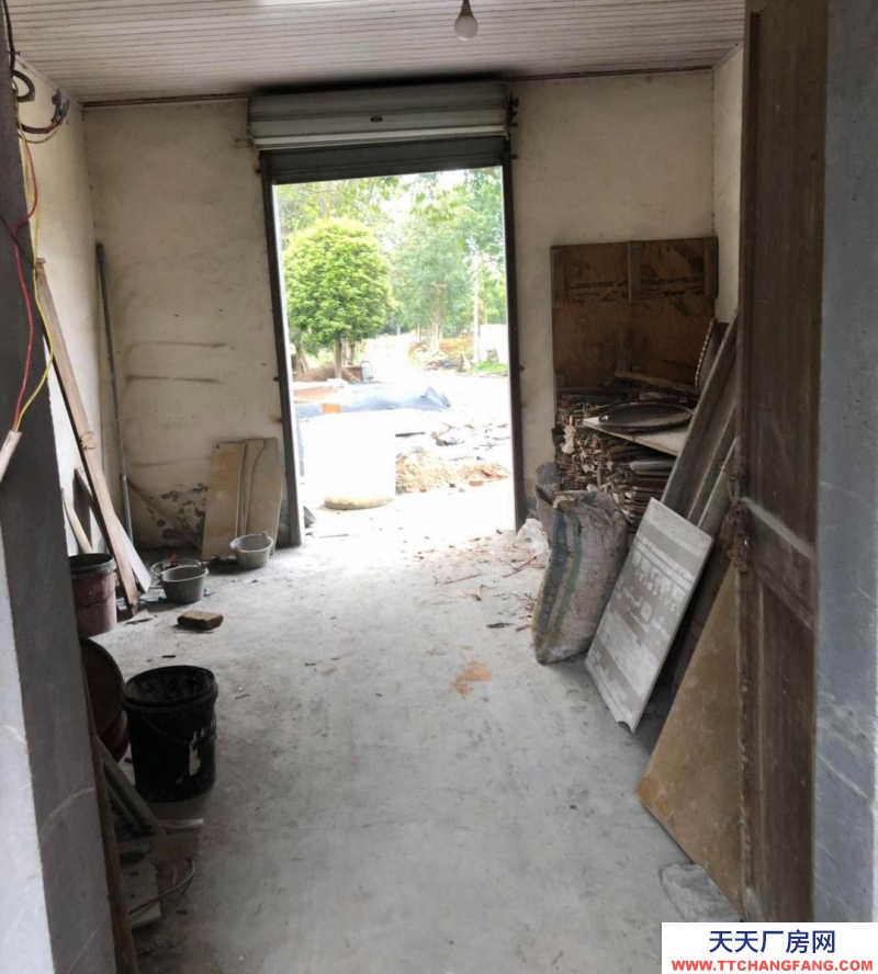 衢州市開化(出租) 出租華埠鎮附近200方倉庫/廠房，配生活區域