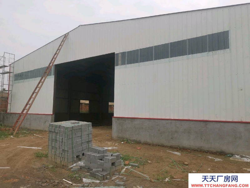 滄州 青縣大米廠房(出售) 坐落在工業(yè)園區(qū)，交通便利