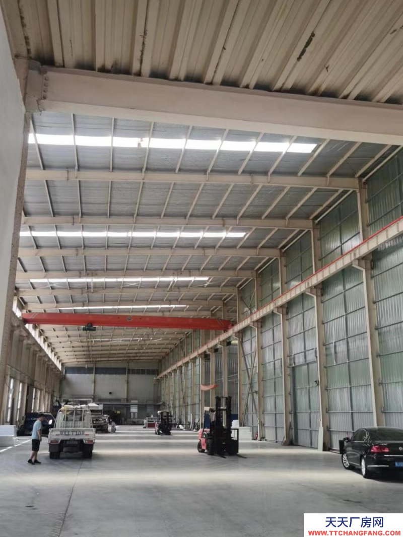 滄州 滄縣(出租) 出租滄州市經(jīng)濟(jì)技術(shù)開(kāi)發(fā)區(qū)12米高方便食品車間