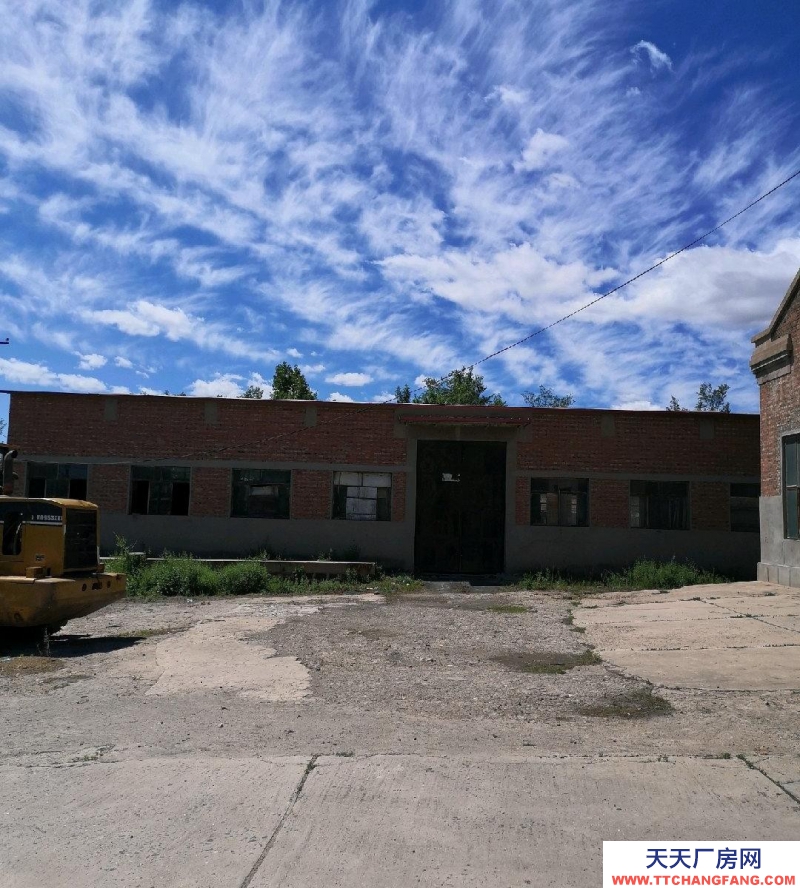 (出租) 赤峰獨門獨院，五個大車間，辦公室和宿舍太陽能男女浴池