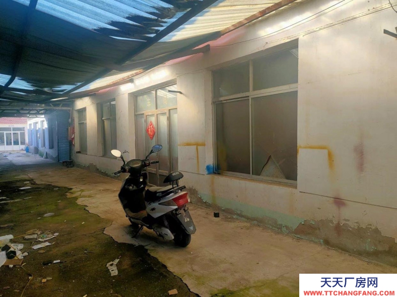 (出租) 距離和美建材城一公里路城倉窖村有一個五千平的庫房要出租