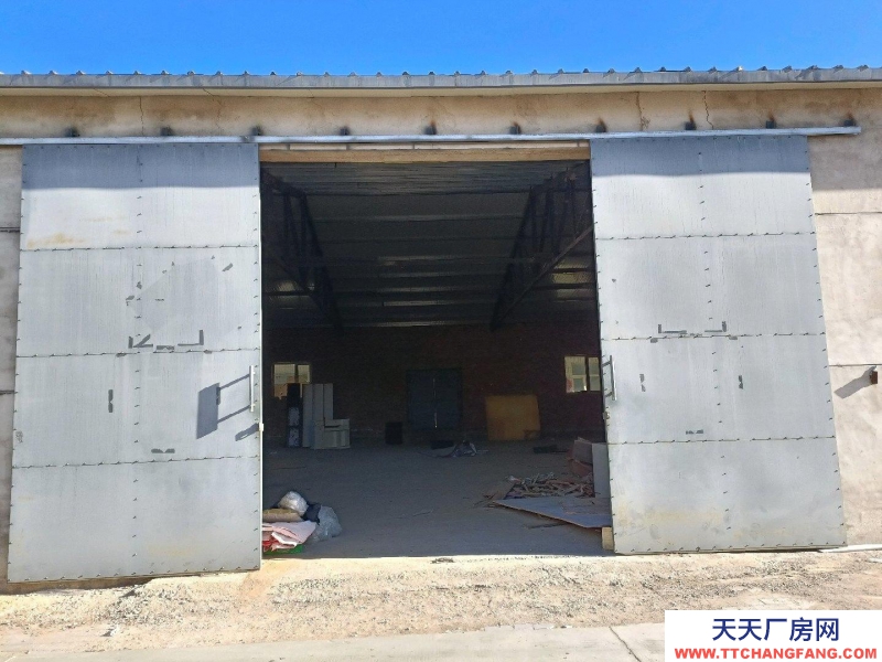 (出租) 赤峰進出車方便，租金可小議，可分割出租，水電齊全