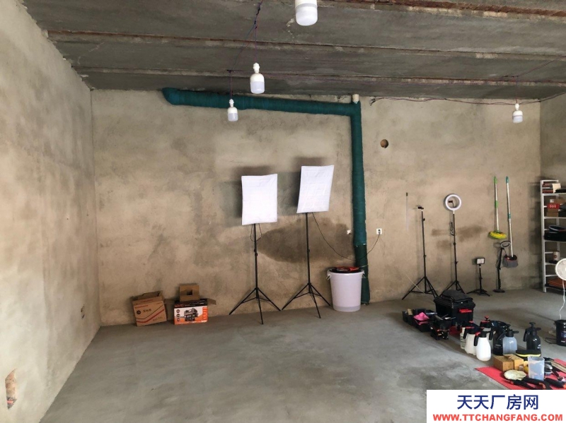 (出租) 赤峰倉(cāng)儲(chǔ) 優(yōu)惠出租中，一間！！