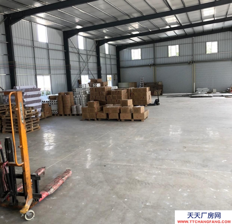 (出租) 潮州饒平鋼結(jié)構(gòu)1100平方 層高7米、帶三相電物流倉(cāng)庫(kù)