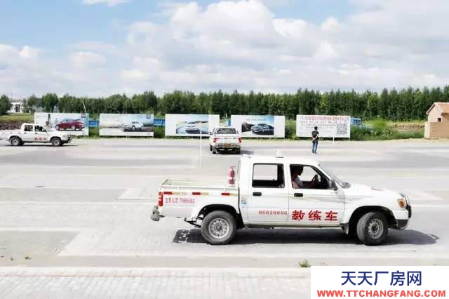 (出租) 出租庫(kù)房廠房養(yǎng)殖場(chǎng)巴林左旗契丹大街