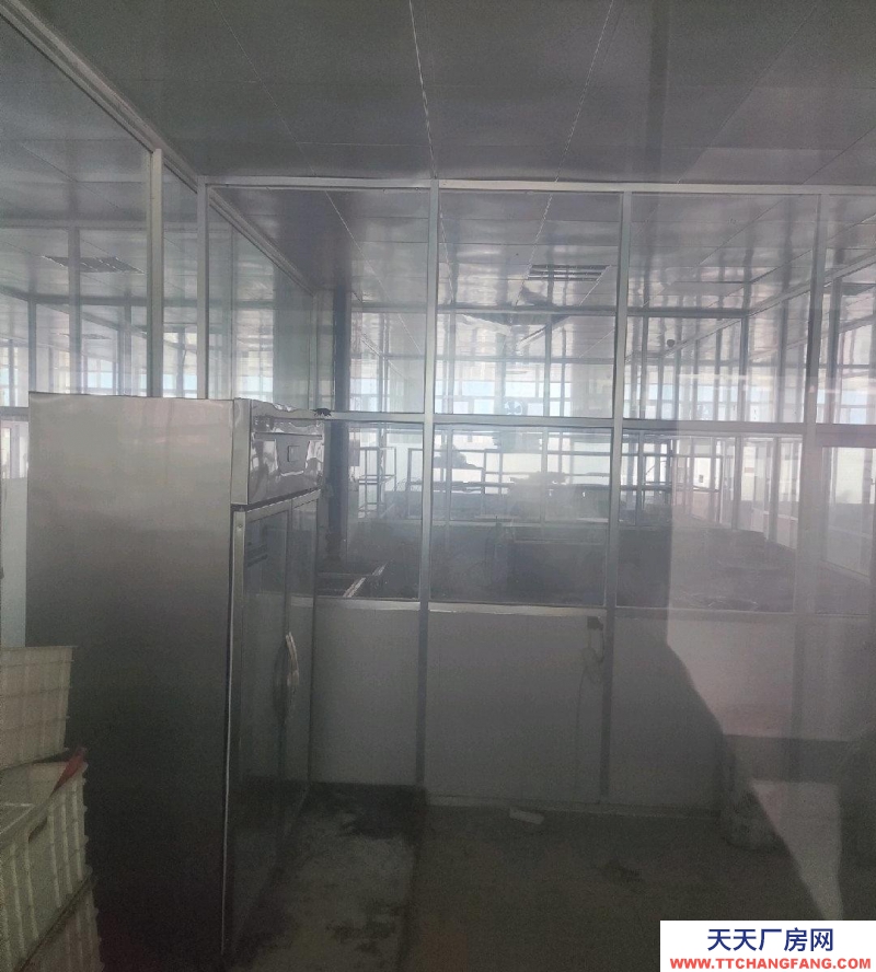 (出租) 鄂爾多斯房間有天然氣、食品加工隔斷，搬生產(chǎn)設(shè)備就可開工生產(chǎn)